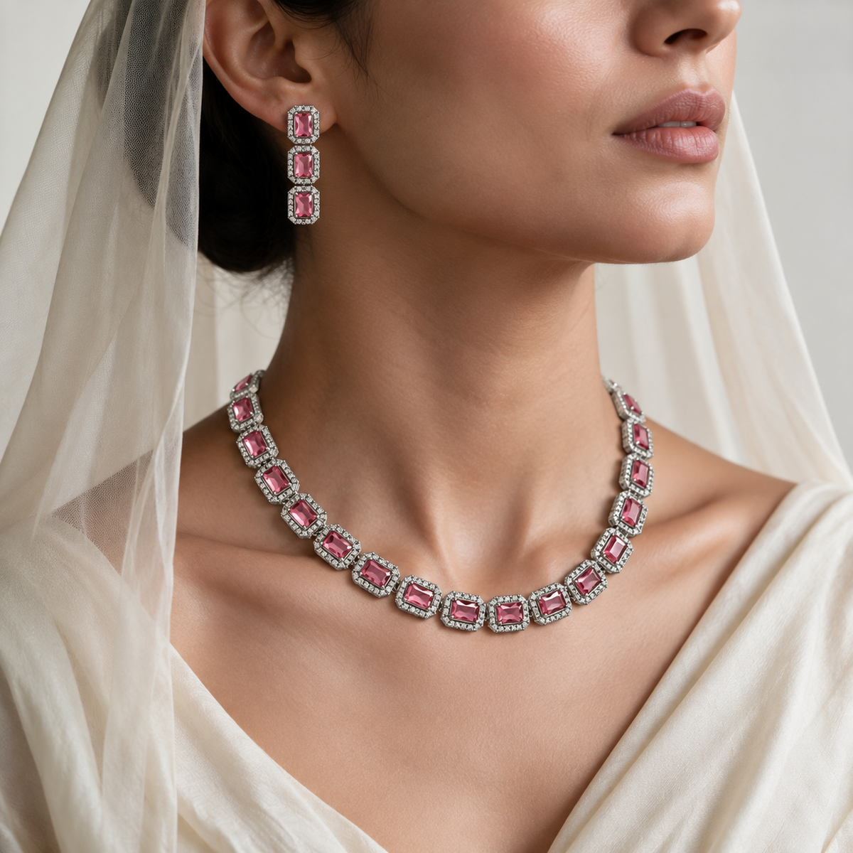 Pink silver neckset