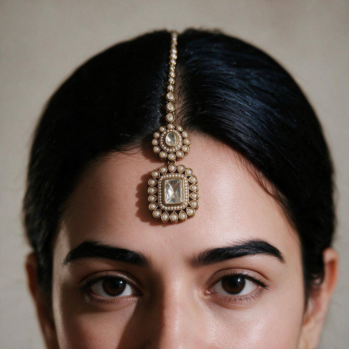 Party wear necklace