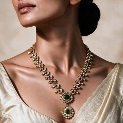 Occasion wear necklace