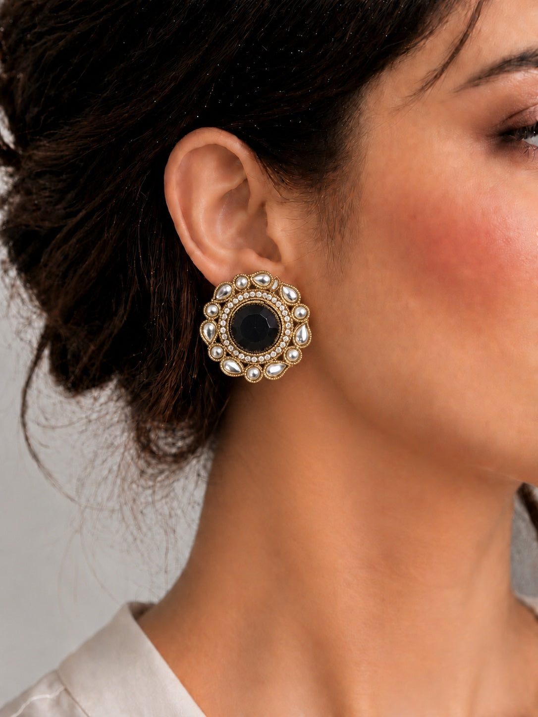 traditional stud earrings for women